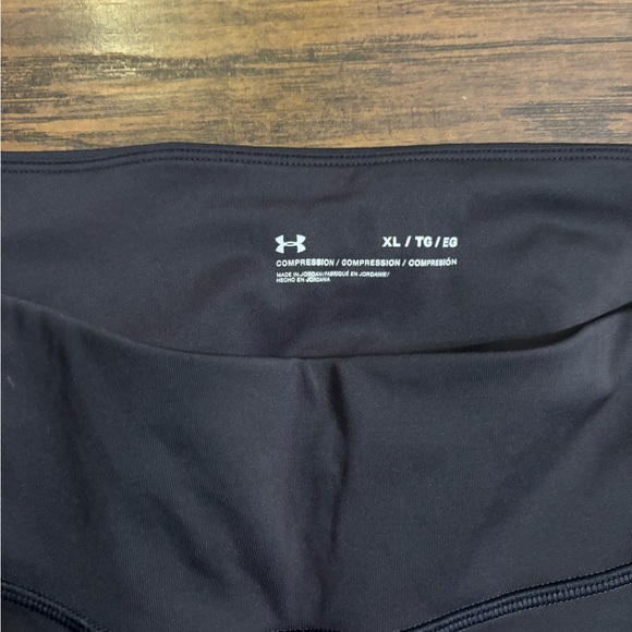 Under armor workout pants - Picture 2 of 3